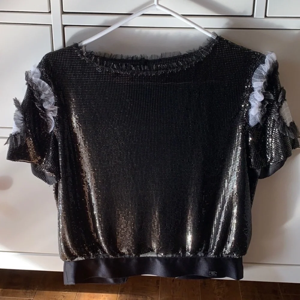 Circa Chanel 2008 Runway Sequin Black Silk top Sz 38 - Picture 13 of 13